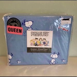 Peanuts Blue Queen Sheet Set
